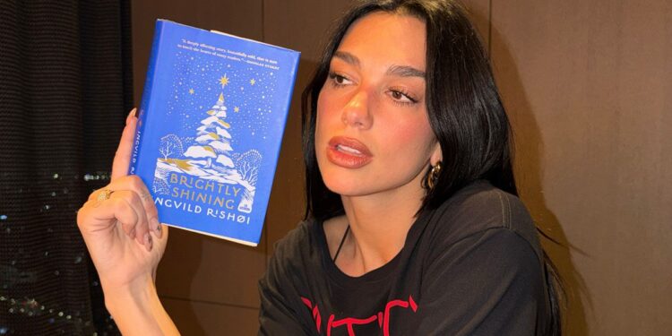 Less Internet, More Intellect: The Era of the Bookish Influencer