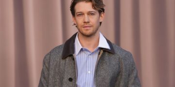 LVMH’s Fashion Sales Drop 2% in Q1