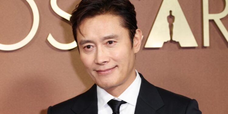 ‘Squid Game’ Star Lee Byung-hun Boards Martial Arts Film ‘Nambeol’