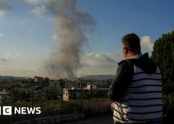 Thirteen killed in Israeli strikes on southern Lebanon, health ministry says